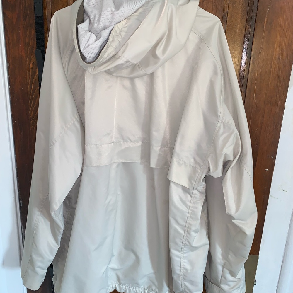 Nike Jacket - Picture 3 of 3